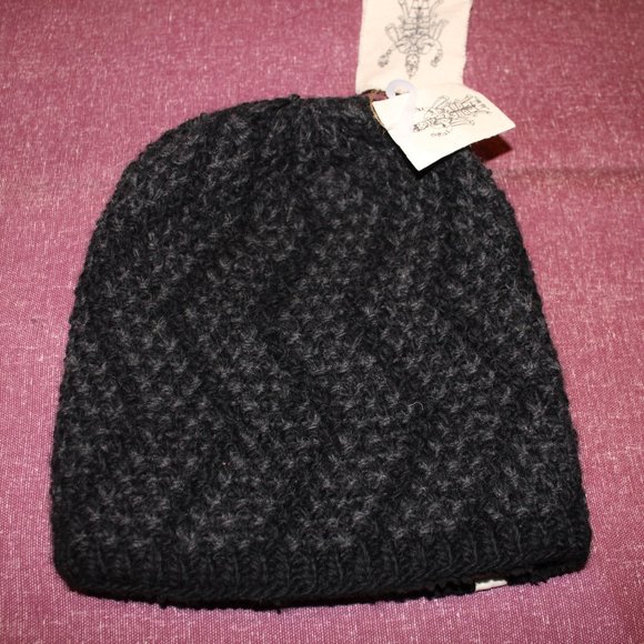 HM Nepalese "Kingston Slouch" Merino Sherpa Hat - Picture 2 of 3